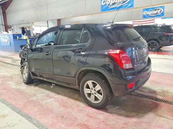 3GNCJNSB1KL214868 2019 CHEVROLET TRAX - Image 2