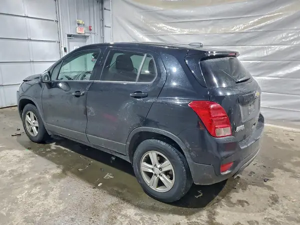 3GNCJNSB1LL297039 2020 CHEVROLET TRAX - Image 2
