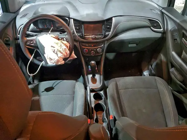 3GNCJNSB1LL297039 2020 CHEVROLET TRAX - Image 8