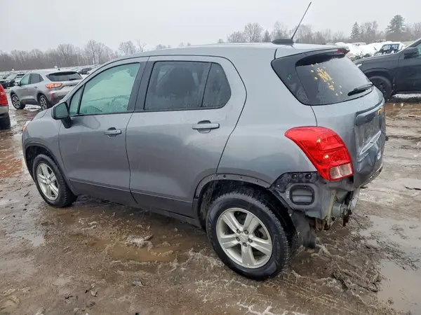 3GNCJNSB1LL338155 2020 CHEVROLET TRAX - Image 2