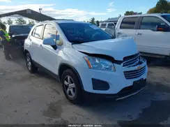 3GNCJNSB2GL223392 2016 CHEVROLET TRAX