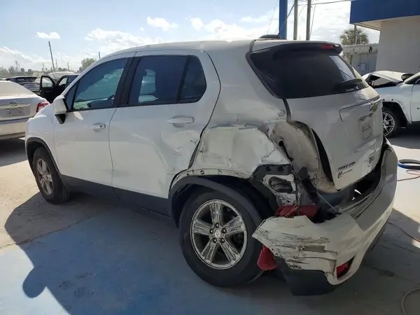 3GNCJNSB2HL202544 2017 CHEVROLET TRAX - Image 2