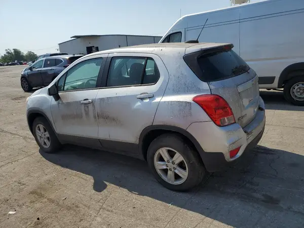 3GNCJNSB2HL222132 2017 CHEVROLET TRAX - Image 2