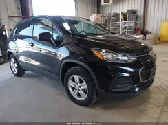3GNCJNSB2JL148216 2018 CHEVROLET TRAX