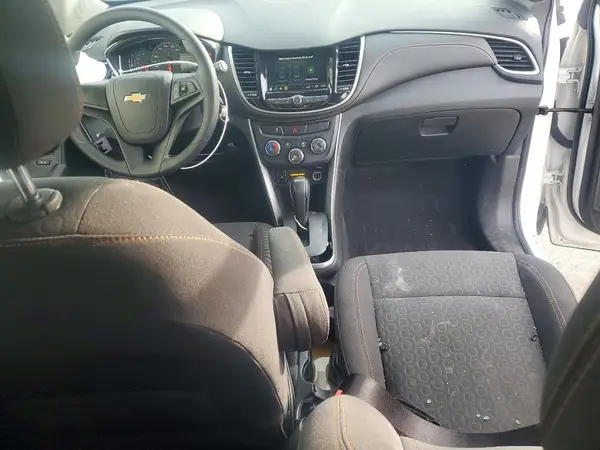 3GNCJNSB2JL151486 2018 CHEVROLET TRAX - Image 8
