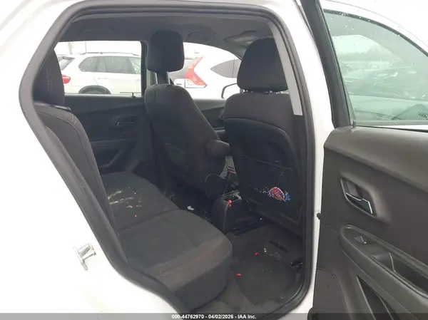 3GNCJNSB2JL203134 2018 CHEVROLET TRAX - Image 8