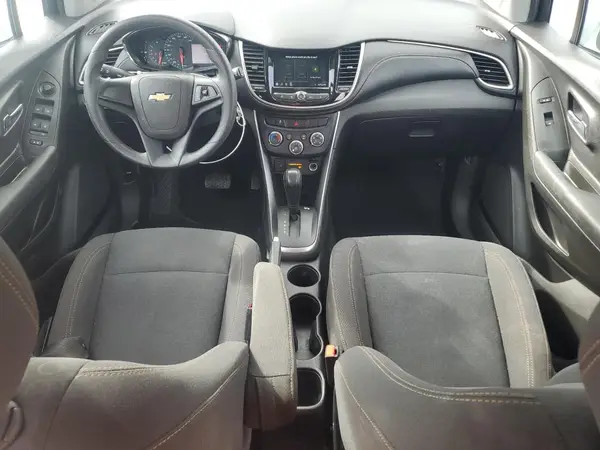 3GNCJNSB2KL227483 2019 CHEVROLET TRAX - Image 8