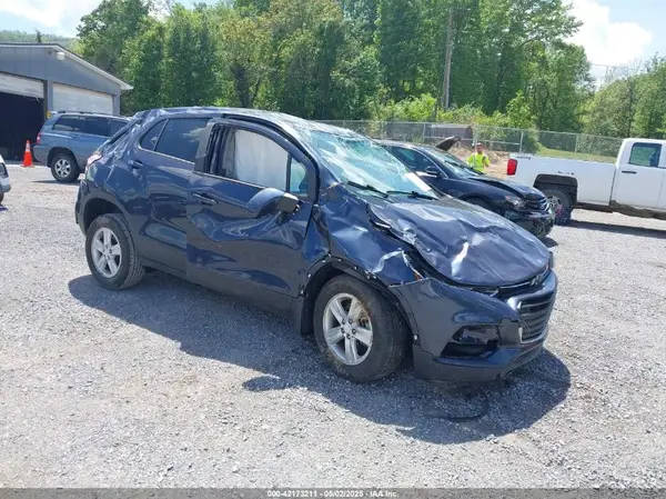 3GNCJNSB2KL237382 2019 CHEVROLET TRAX - Image 1