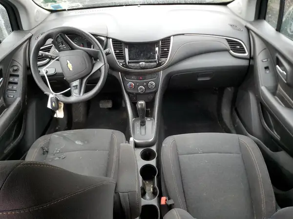 3GNCJNSB2KL241089 2019 CHEVROLET TRAX - Image 8