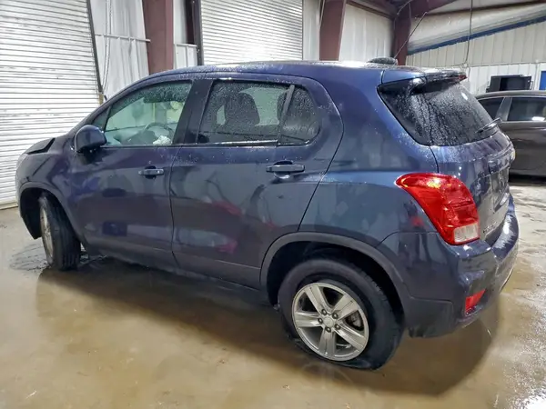 3GNCJNSB2KL278949 2019 CHEVROLET TRAX - Image 2