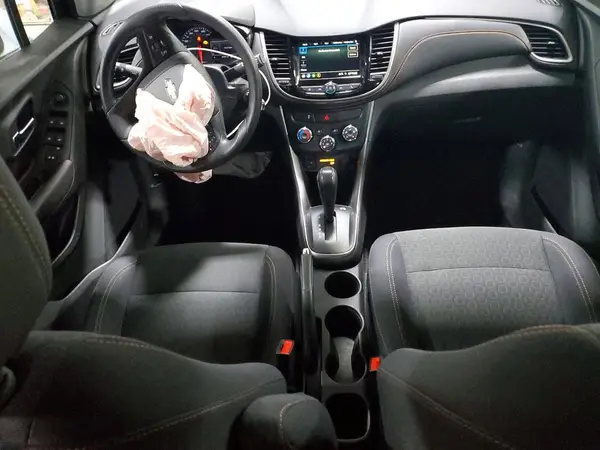 3GNCJNSB2KL325185 2019 CHEVROLET TRAX - Image 8