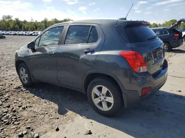 3GNCJNSB2LL124713 2020 CHEVROLET TRAX - Image 2