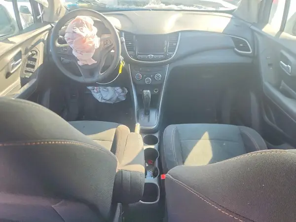 3GNCJNSB2LL129474 2020 CHEVROLET TRAX - Image 8