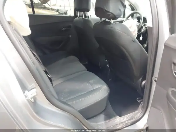 3GNCJNSB2LL134531 2020 CHEVROLET TRAX - Image 8