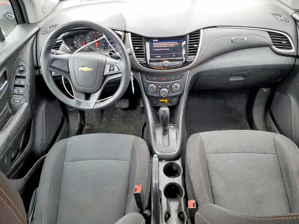 3GNCJNSB2LL163074 2020 CHEVROLET TRAX - Image 8