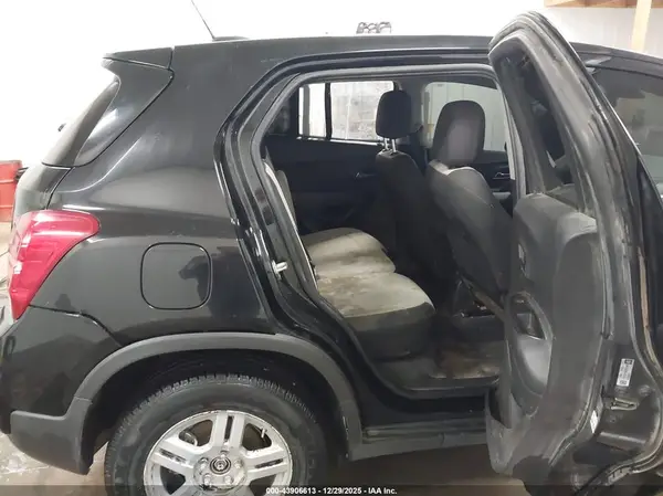 3GNCJNSB2LL231731 2020 CHEVROLET TRAX - Image 8