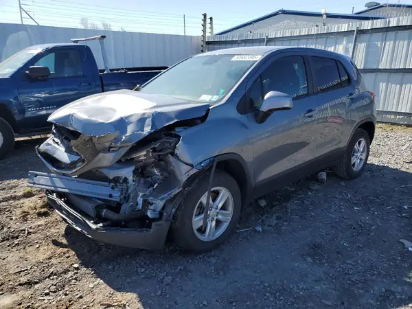 3GNCJNSB2LL268956 2020 CHEVROLET TRAX - Image 1
