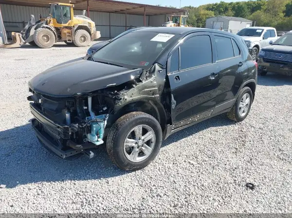 3GNCJNSB2LL338004 2020 CHEVROLET TRAX - Image 2