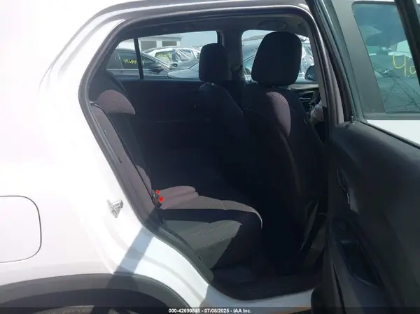 3GNCJNSB2LL341775 2020 CHEVROLET TRAX - Image 8