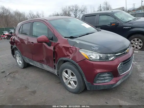 3GNCJNSB3HL170235 2017 CHEVROLET TRAX - Image 1