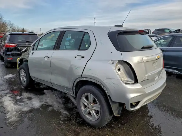 3GNCJNSB3HL215500 2017 CHEVROLET TRAX - Image 2