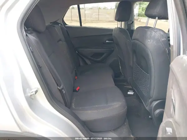 3GNCJNSB3HL236895 2017 CHEVROLET TRAX - Image 8