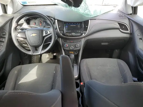 3GNCJNSB3JL214918 2018 CHEVROLET TRAX - Image 8