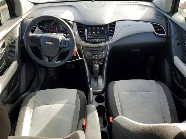 3GNCJNSB3JL359053 2018 CHEVROLET TRAX - Image 8