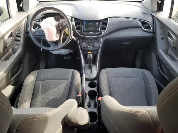 3GNCJNSB3JL391601 2018 CHEVROLET TRAX - Image 8
