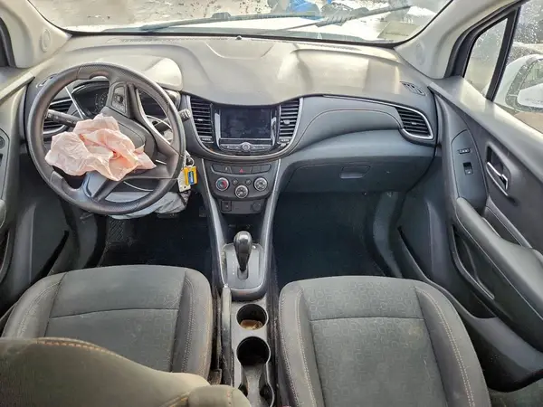 3GNCJNSB3KL141681 2019 CHEVROLET TRAX - Image 8
