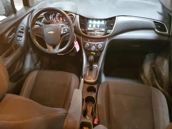 3GNCJNSB3KL220736 2019 CHEVROLET TRAX - Image 8