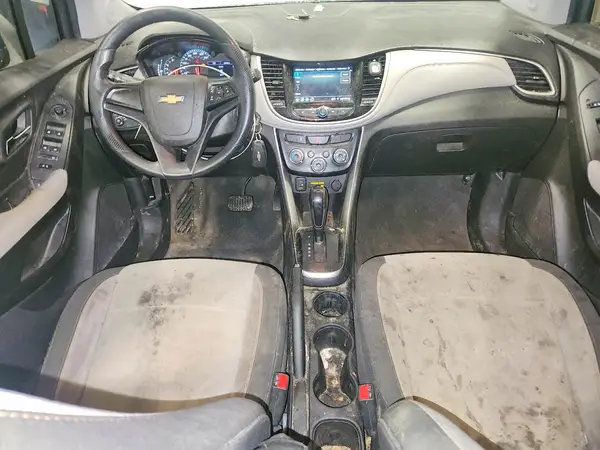 3GNCJNSB3KL330928 2019 CHEVROLET TRAX - Image 8