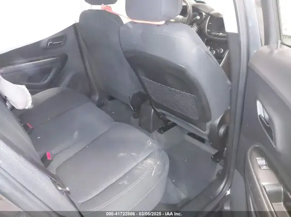 3GNCJNSB3KL367347 2019 CHEVROLET TRAX - Image 8
