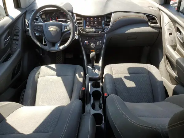3GNCJNSB3LL247839 2020 CHEVROLET TRAX - Image 8