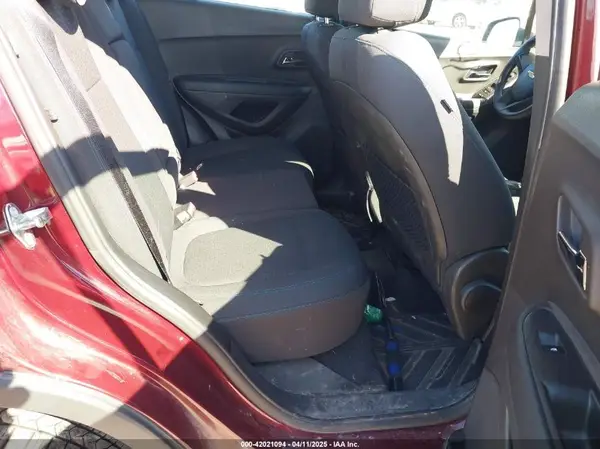 3GNCJNSB4GL165348 2016 CHEVROLET TRAX - Image 8
