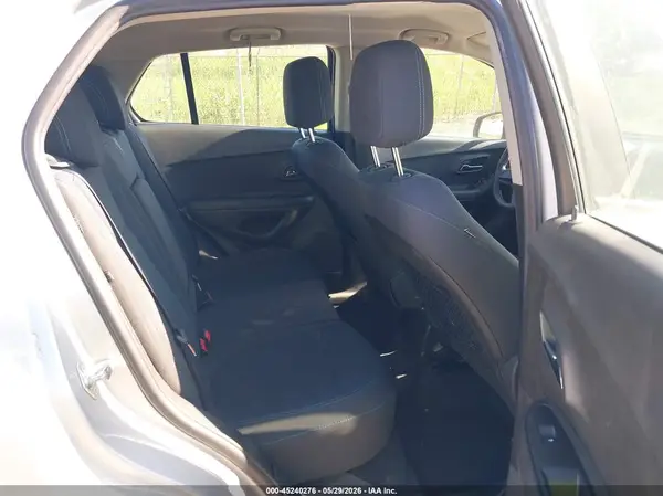 3GNCJNSB4GL165625 2016 CHEVROLET TRAX - Image 8