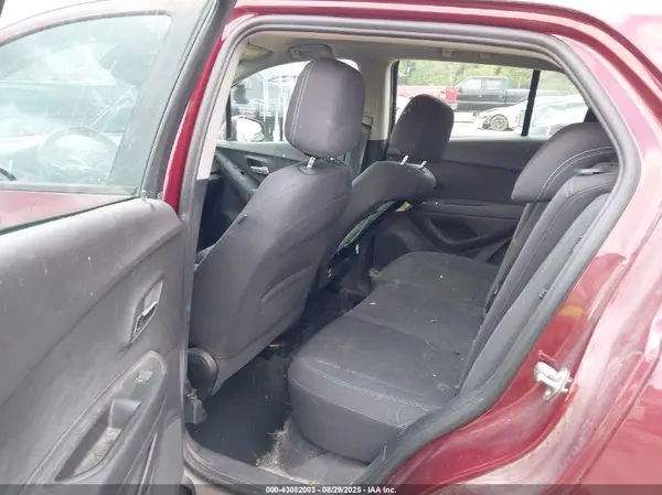 3GNCJNSB4GL212930 2016 CHEVROLET TRAX - Image 8