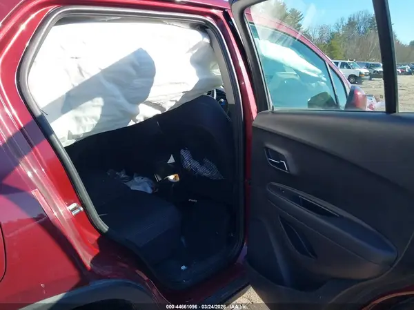 3GNCJNSB4GL247547 2016 CHEVROLET TRAX - Image 8
