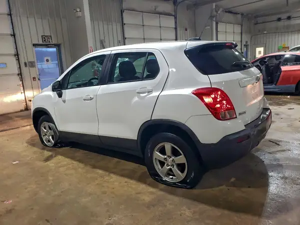 3GNCJNSB4GL276062 2016 CHEVROLET TRAX - Image 2