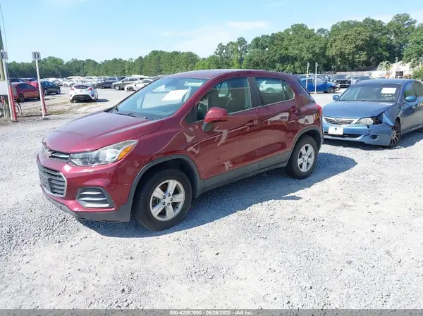 3GNCJNSB4HL193717 2017 CHEVROLET TRAX - Image 2