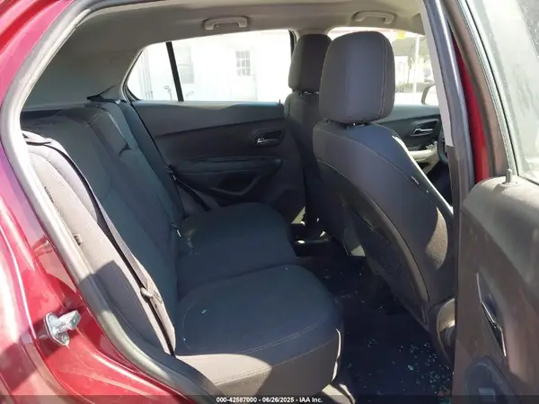3GNCJNSB4HL193717 2017 CHEVROLET TRAX - Image 8