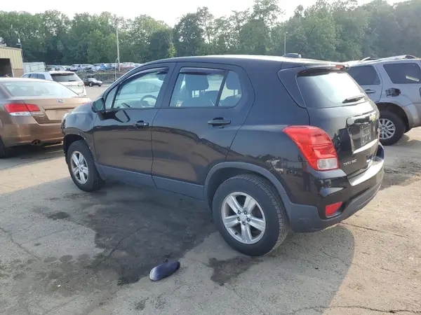 3GNCJNSB4HL228160 2017 CHEVROLET TRAX - Image 2