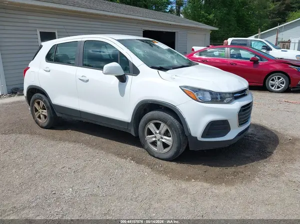 3GNCJNSB4HL283689 2017 CHEVROLET TRAX - Image 1