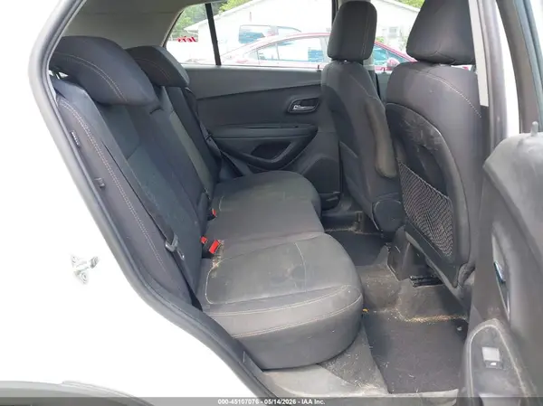 3GNCJNSB4HL283689 2017 CHEVROLET TRAX - Image 8