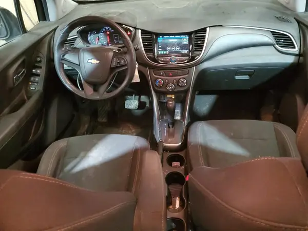 3GNCJNSB4JL233672 2018 CHEVROLET TRAX - Image 8
