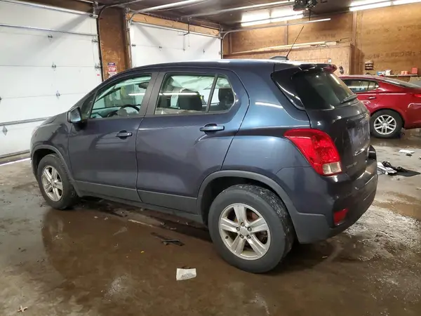 3GNCJNSB4JL386956 2018 CHEVROLET TRAX - Image 2