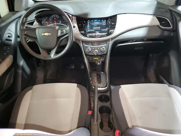 3GNCJNSB4JL386956 2018 CHEVROLET TRAX - Image 8