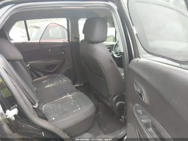 3GNCJNSB4KL174348 2019 CHEVROLET TRAX - Image 8