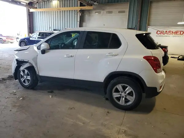 3GNCJNSB4KL225704 2019 CHEVROLET TRAX - Image 2