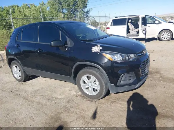 3GNCJNSB4KL397750 2019 CHEVROLET TRAX - Image 1